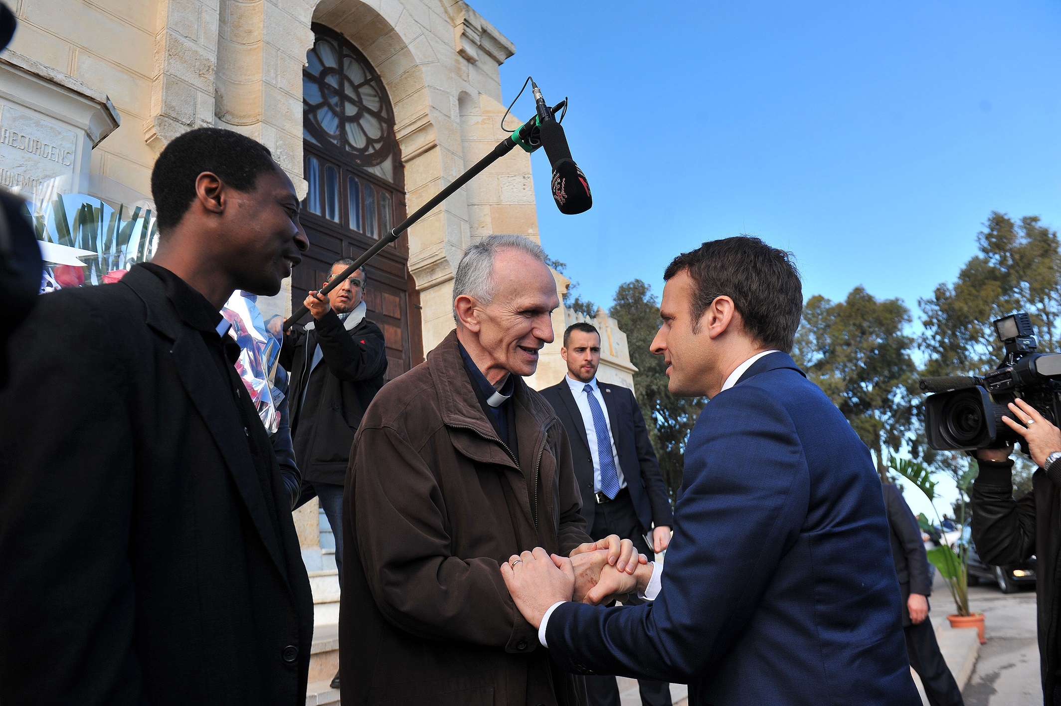 Emmanuel Macron à Alger. New Press